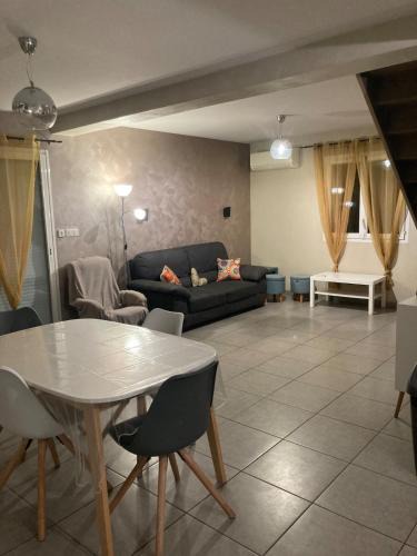 Colomiers Villa | Maison tout confort 6 personnes wifi parking