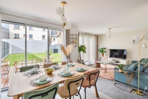 La Madeleine House | Maison Twin Sister