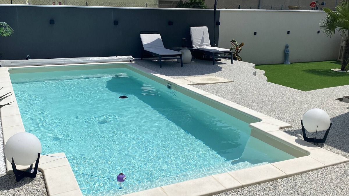 Montfavet House | Maison villa moderne piscine Avignon