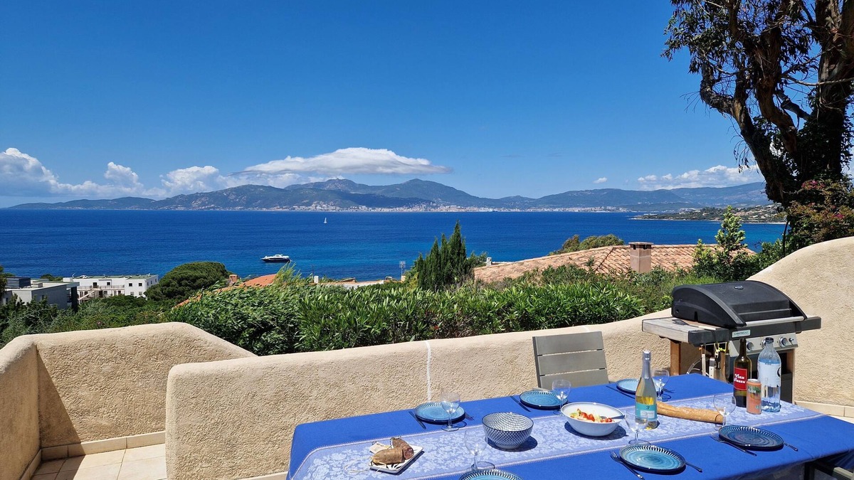 Pietrosella Villa | Maison vue mer sur Golfe D'ajaccio