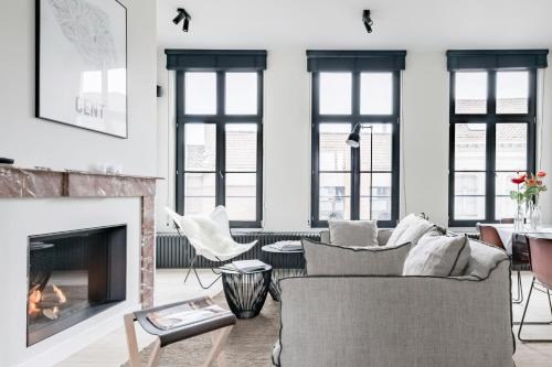 Ghent City Centre Apartment | MAISON12 - Design apartments with terrace and view over Ghent towers