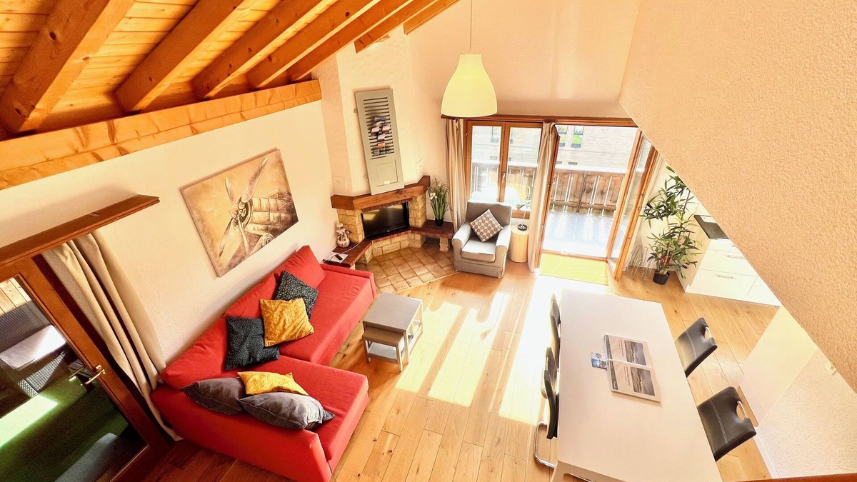 Hofstetten bei Brienz Apartment | MAISONETTE 4.5 rooms, near Ballenberg, ski areas, playground, BeO ApartmentsAG