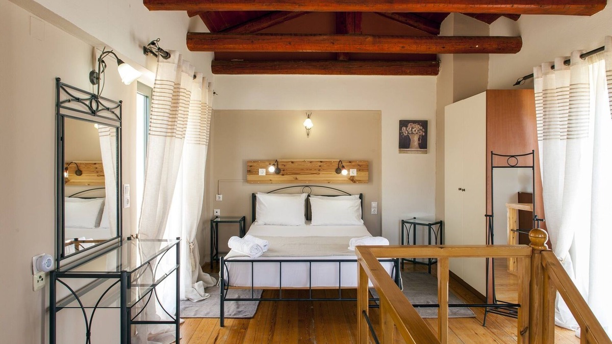 Malevizi Apartment | MAISONETTE/ESTATE KARES