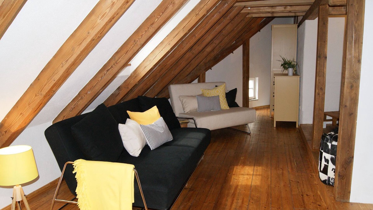 Landsberg am Lech Apartment | Maisonette-Ferienwohnung 65qm, 1 Wohn-/Schlafbereich, max. 4 Personen