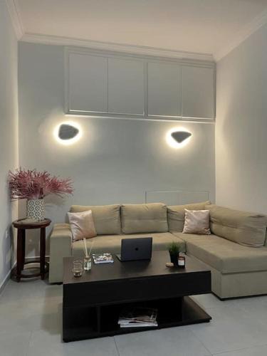 Piraeus Villa | Maisonette Lucia Traditional House Prime Location
