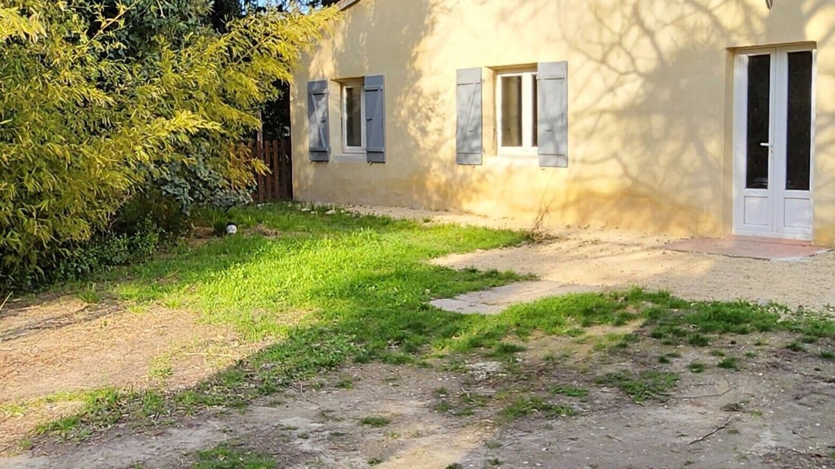 Le Thor House | MAISONETTE PROVENCALE