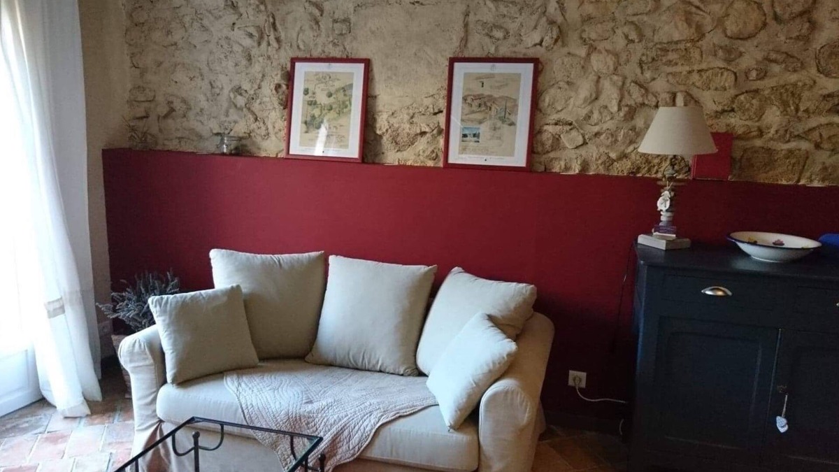 Alleins House | Maisonette with terrace in Provencal village
