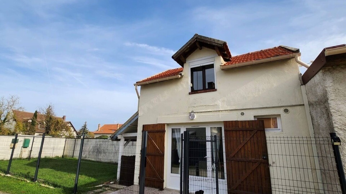 Montcourt-Fromonville House | Maisonnette Avec Parking Gratuit