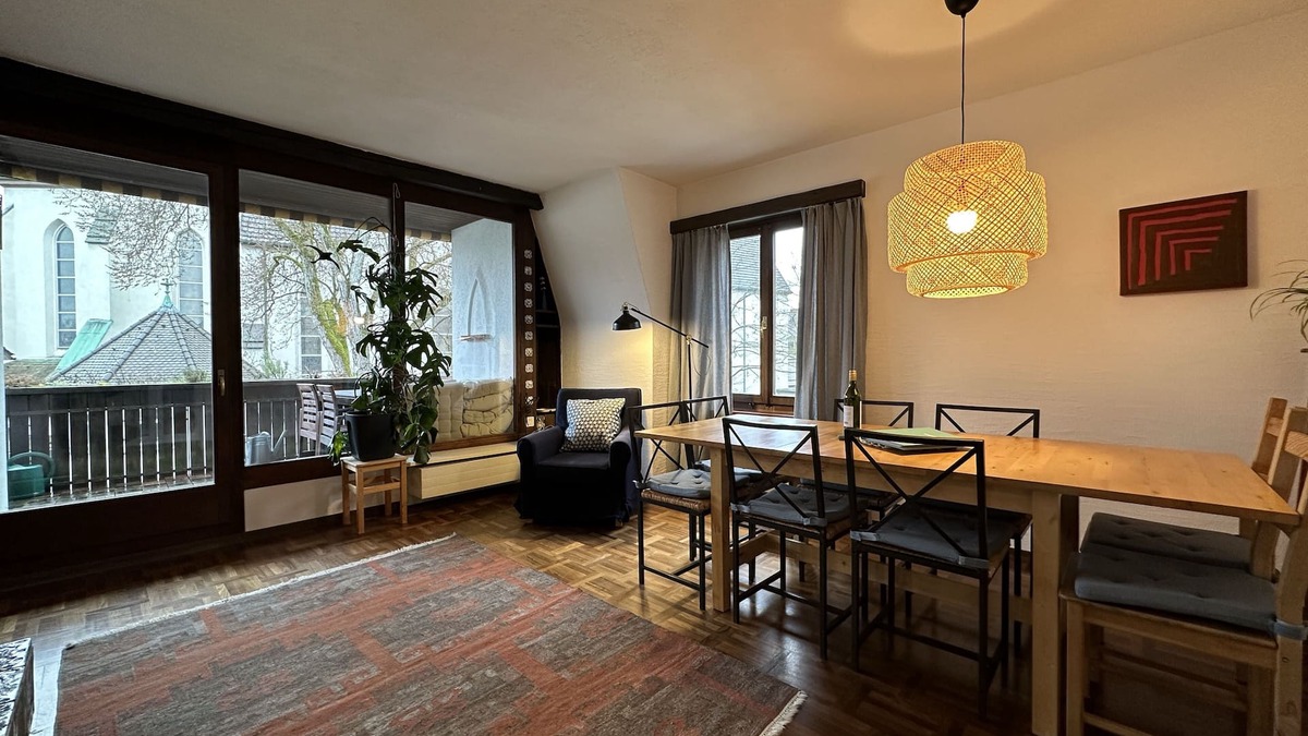 Oerlikon Apartment | Maisonnette apartment in the city on 2 floors.
