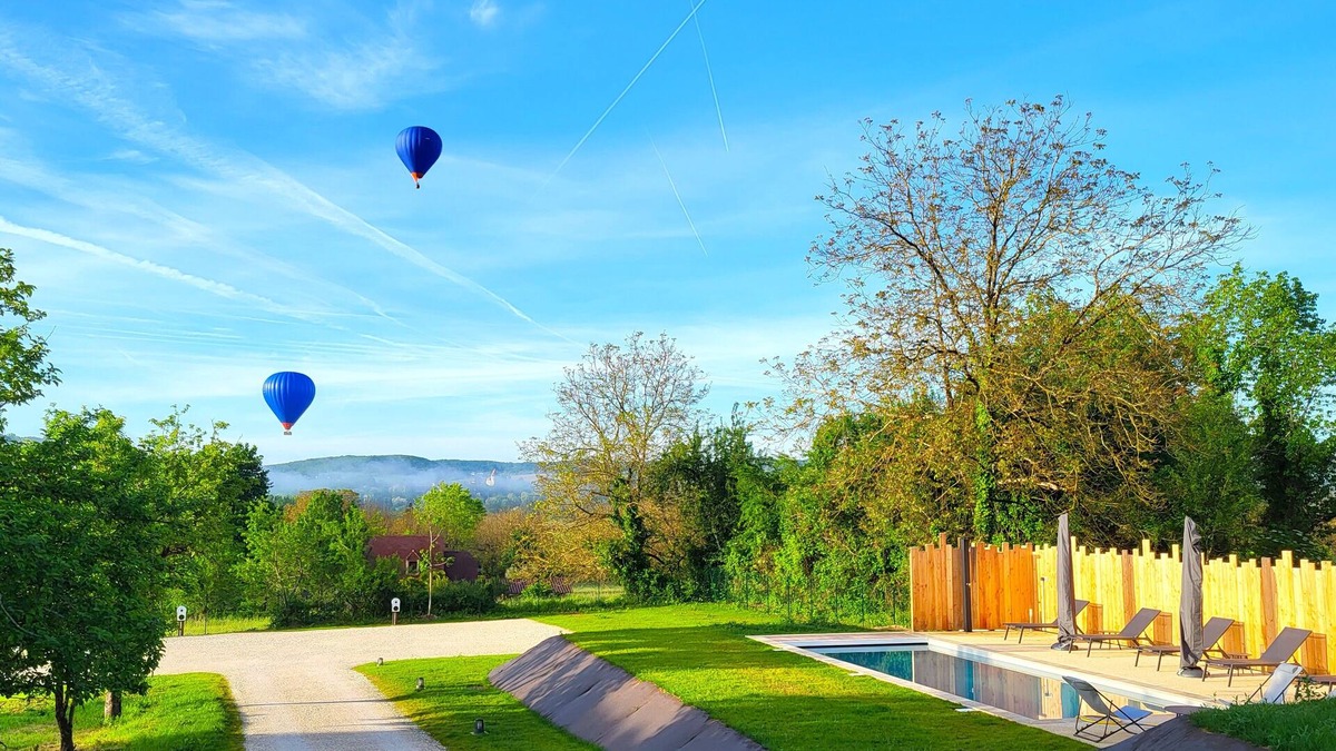 Saint-Vincent-de-Cosse House | MAISONS DE JEANNE: an exceptional stay for (large!) families or friends.