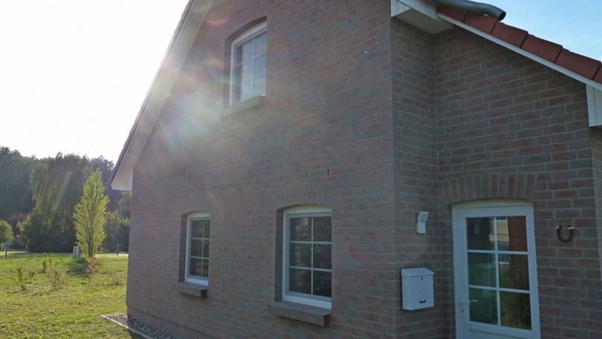 Sternberg House | MaiStern - High-quality vacation home (100sqm) for 6 people with fireplace, sauna &