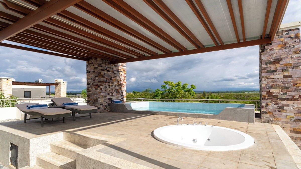 Nanyuki House | Maiyan Luxury Resort