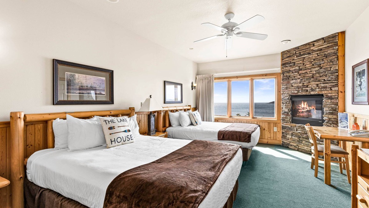 Two Harbors House | Majestic Lake Views | Studio, 2 Queen | Pools