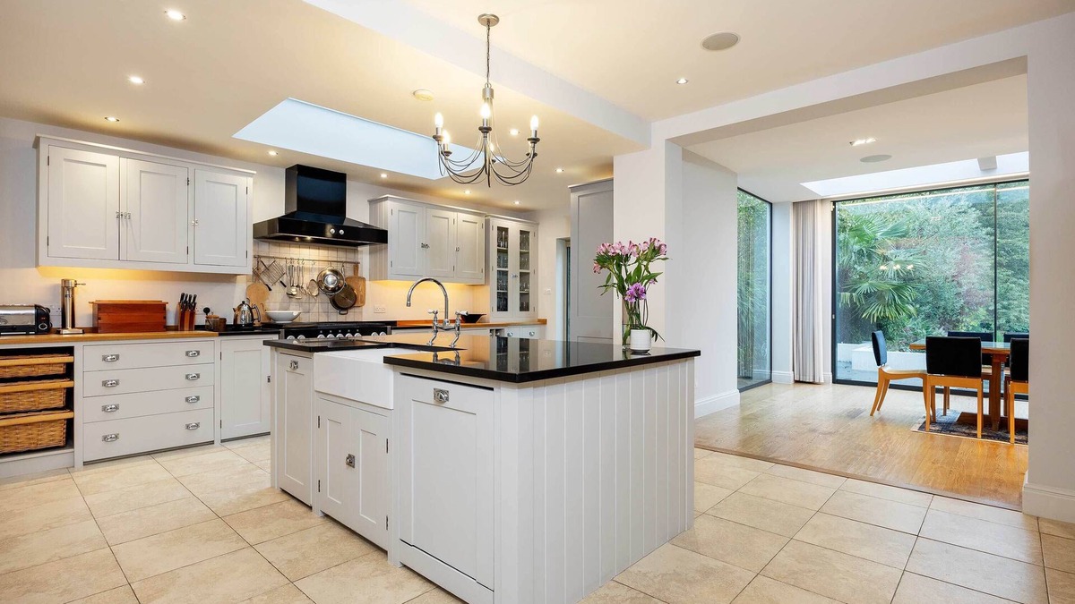 Highgate House | Majestic Oasis, by Veeve