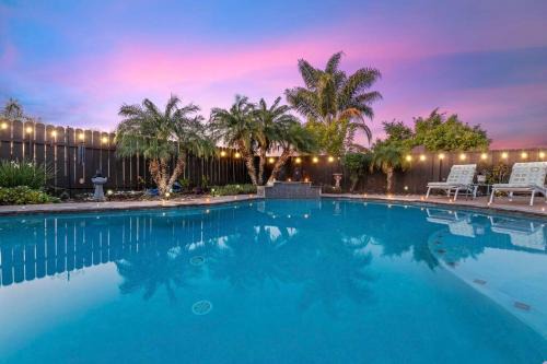 Spring Valley House | Majestic Views Pool&Jacuzzi, Mini Golf, Playground