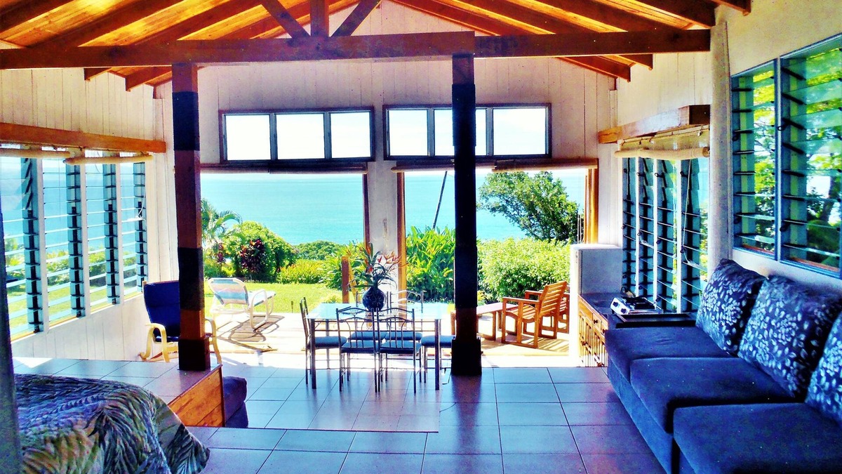 Matei Bed & Breakfast | Makaira Resort
