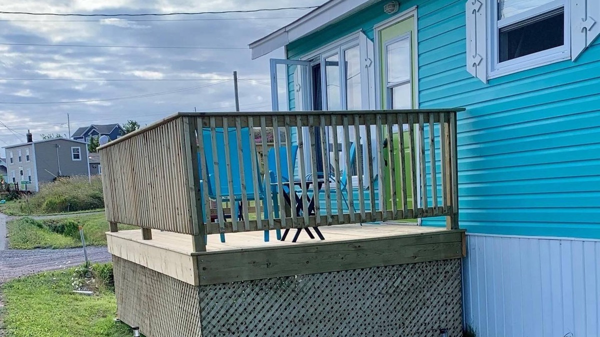 Heart's Delight House | Make memories at Harry’s House in Hearts Delight, NL. (Pet Friendly!)