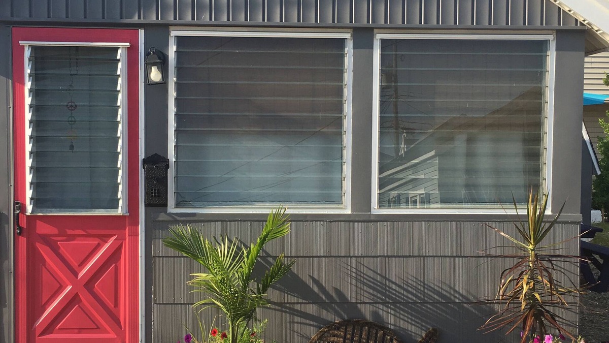 Ocean Beach I House | Make this your summer cottage. Sweet little bungalow one block from beach.