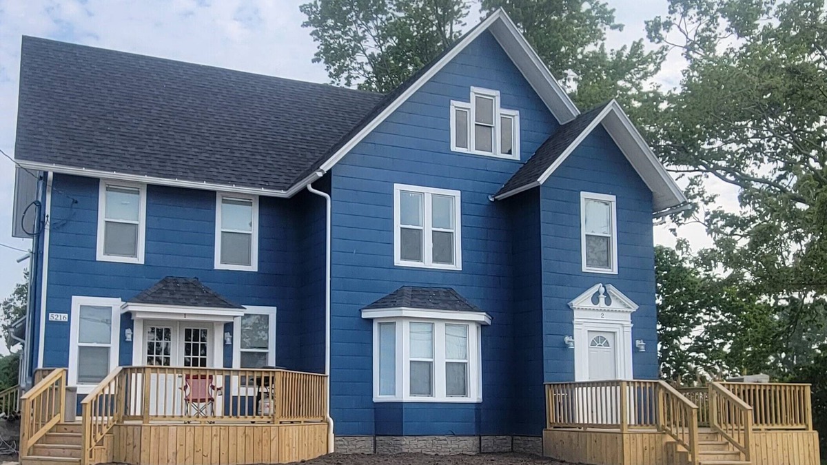 Gypsum Cabin | Make time for Lake Time! Close to FERRIES, BEACHES, & CEDAR POINT! Entire House