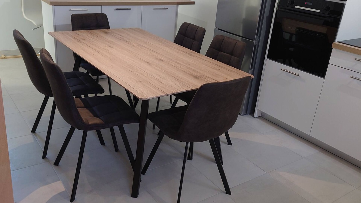 Chilleurs-aux-Bois House | Make yourself at home! Quiet, functional accommodation, sports and games area.