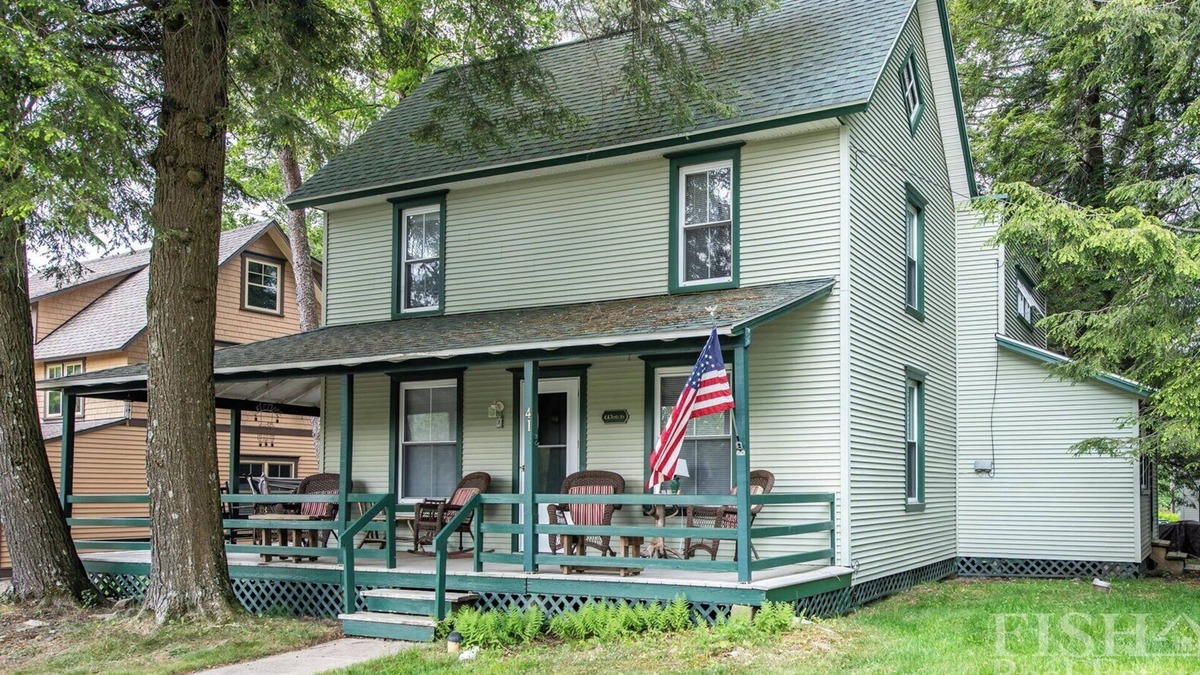 Eagles Mere Cottage | Make yourself at home at "Welch" Cottage in Eagles Mere.
