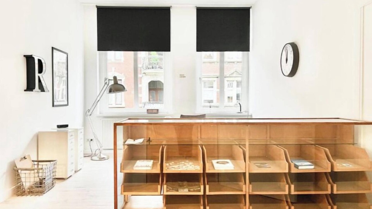 Detmold Apartment | MAKERS + ROOMS APARTMENTS Large modern vacation apartment in the city center of Detmold