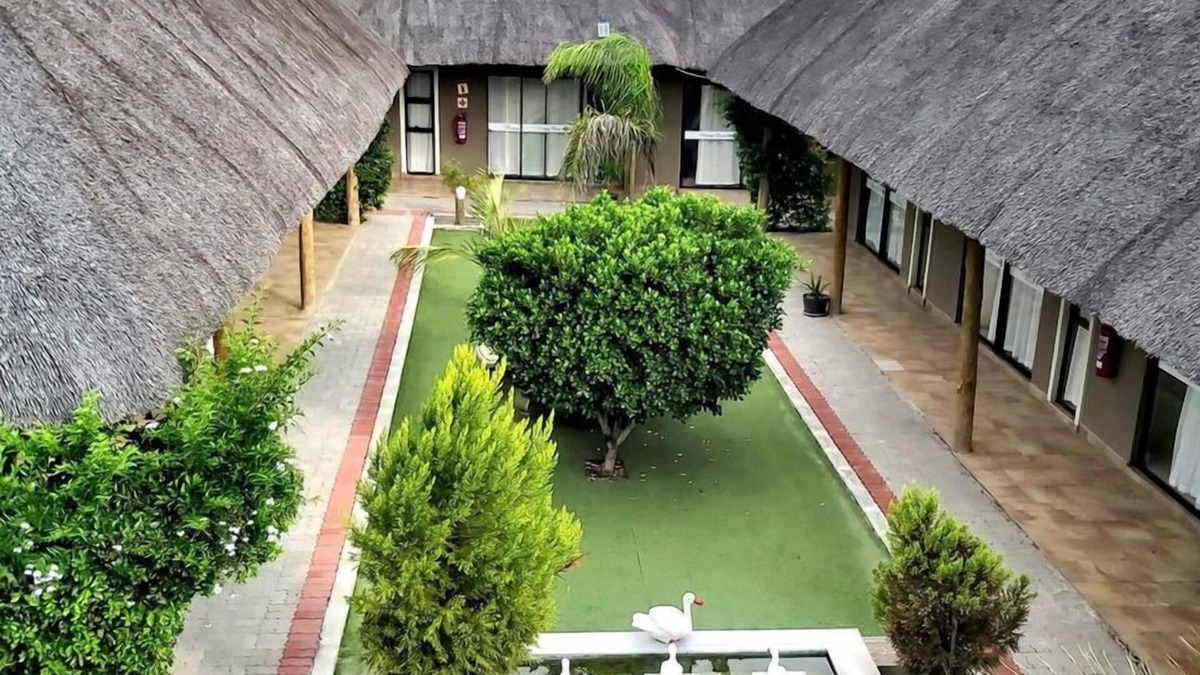 Gumare House | Makgovango Luxury Inn