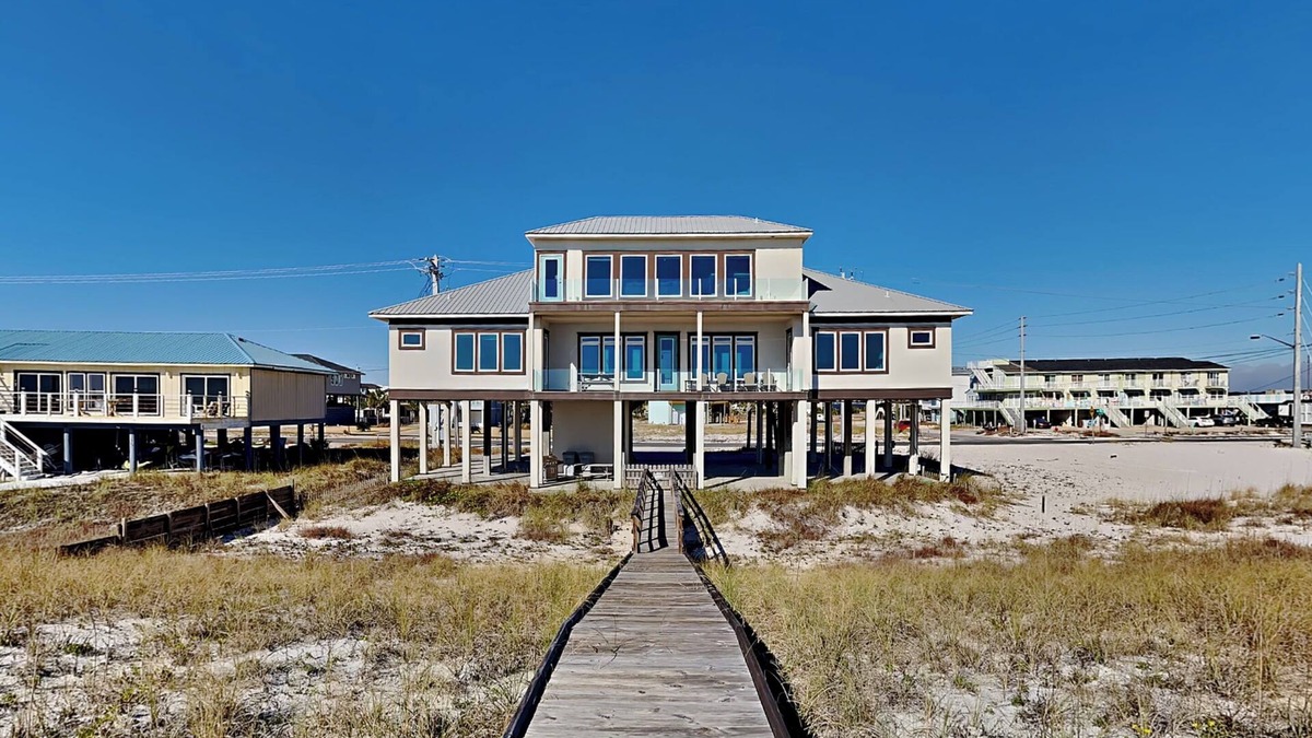 Navarre Beach House | Making Memories | Large Luxurious Home on Beach!