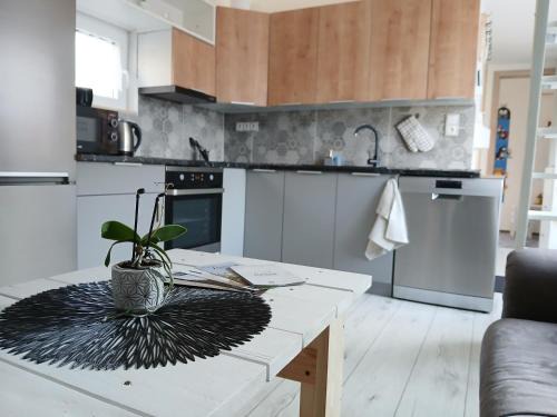 Dobre Apartment | Malý Domek