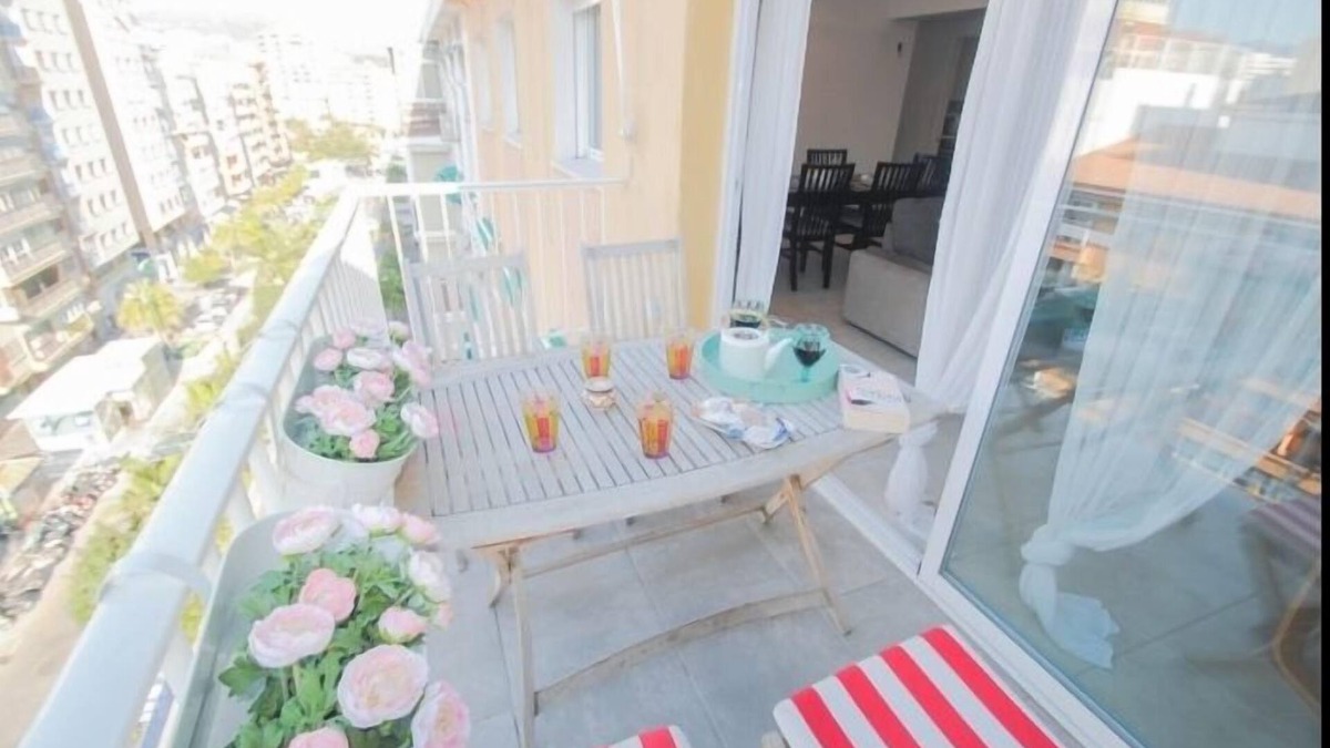 Plaza de Toros Vieja Apartment | Malaga Center Flat Salitre Terrace I