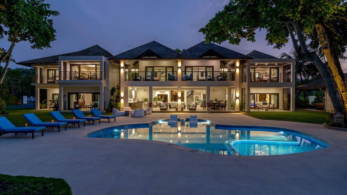 Mammee Bay Villa | Malatai - A Stunning Private Luxury Beachfront Villa with Pool & Sunset Views