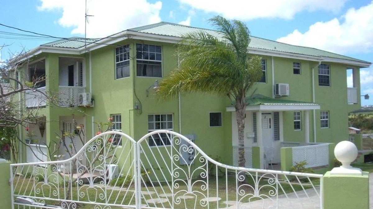 Howells Apartment | Malfranza Apartments