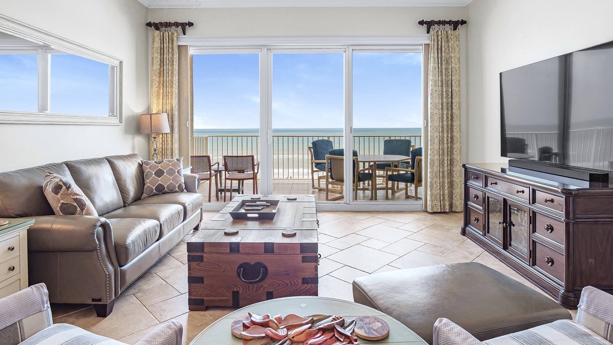 New Smyrna Beach Condo | MALIBU CONDO RENTAL NEW SMYRNA BEACH 3BR/3BA OCEANFRONT LUX 502 UNIT 2000 SQ FT