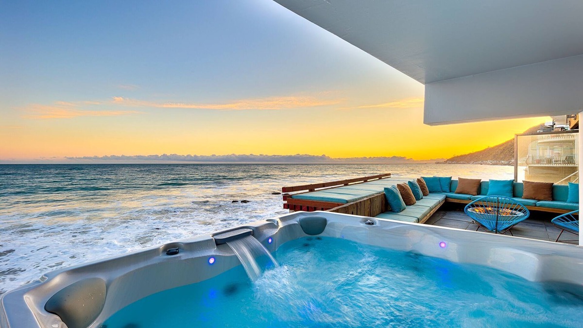 Eastern Malibu House | Malibu Modern Paradise , Ocean front, Amazing Ocean Views, with Spa