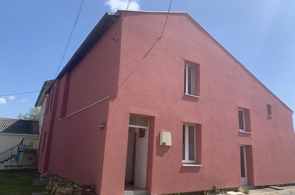 Norroy-le-Sec Apartment | Malika B