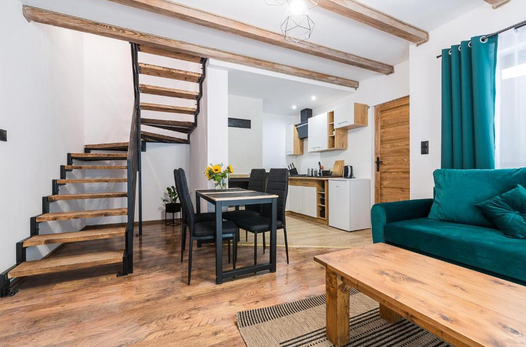Srednia Wies Apartment | Malinowy Chruśniak Apartamenty