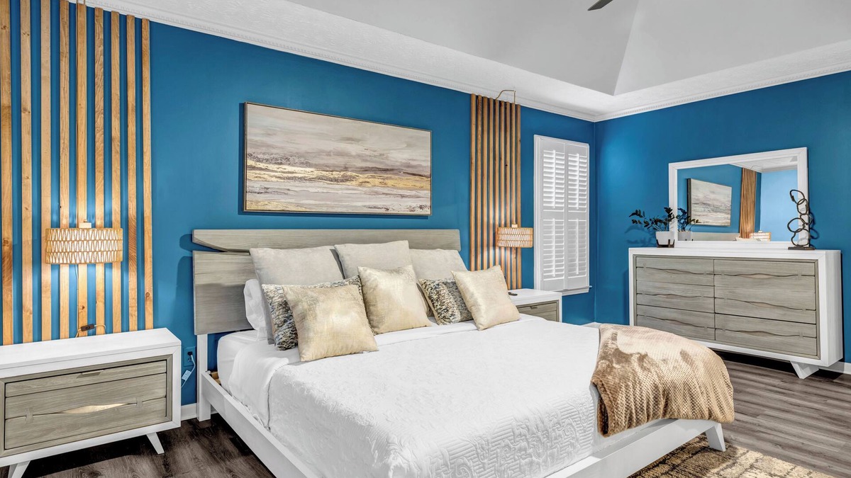 Buford House | Mall of GA 3BR Getaway Sleeps 10+Game Room Wi-Fi