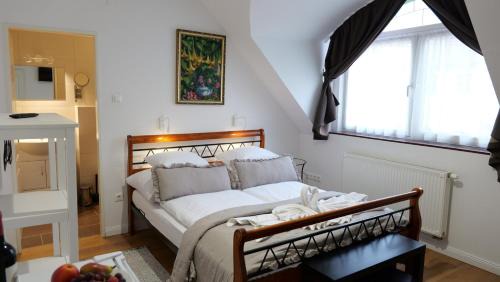 Tapolca House | Malom-tó Vendégház Tapolca