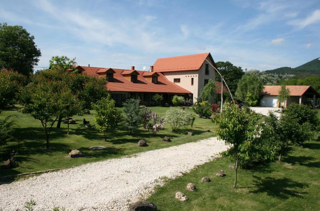 Csobanka House | Malomdűlő Farmház