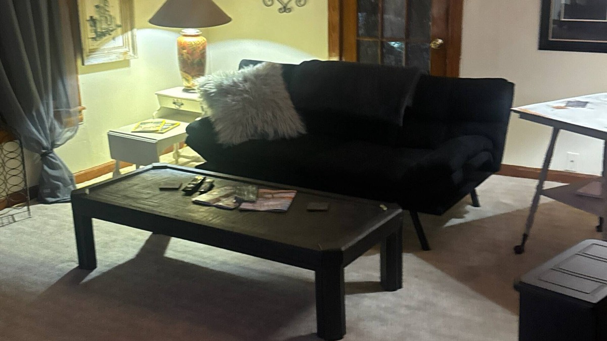 Como House | Mama Jean's Pillowville Home- Charming 2-bedroom house in Gleason with WiFi