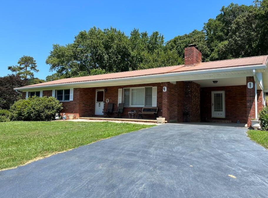 Fletcher House | Mamaws Mountain View
