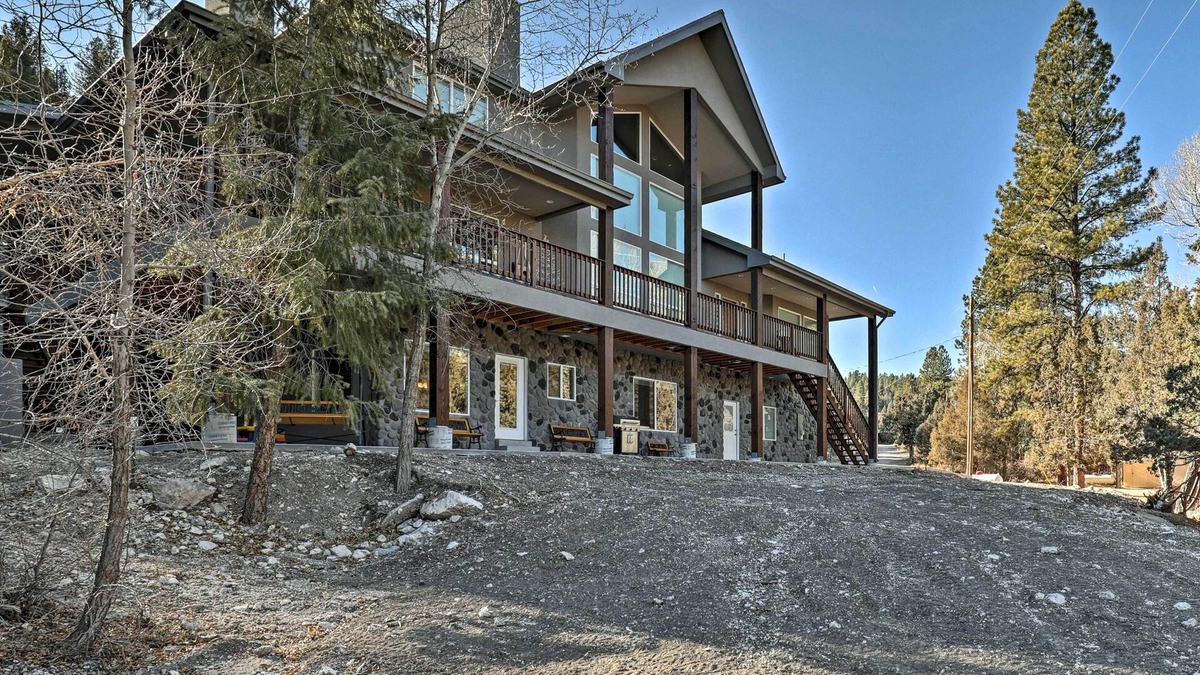 Mammoth Creek Apartment | Mammoth Creek Apt. Between Bryce Canyon & Zion!
