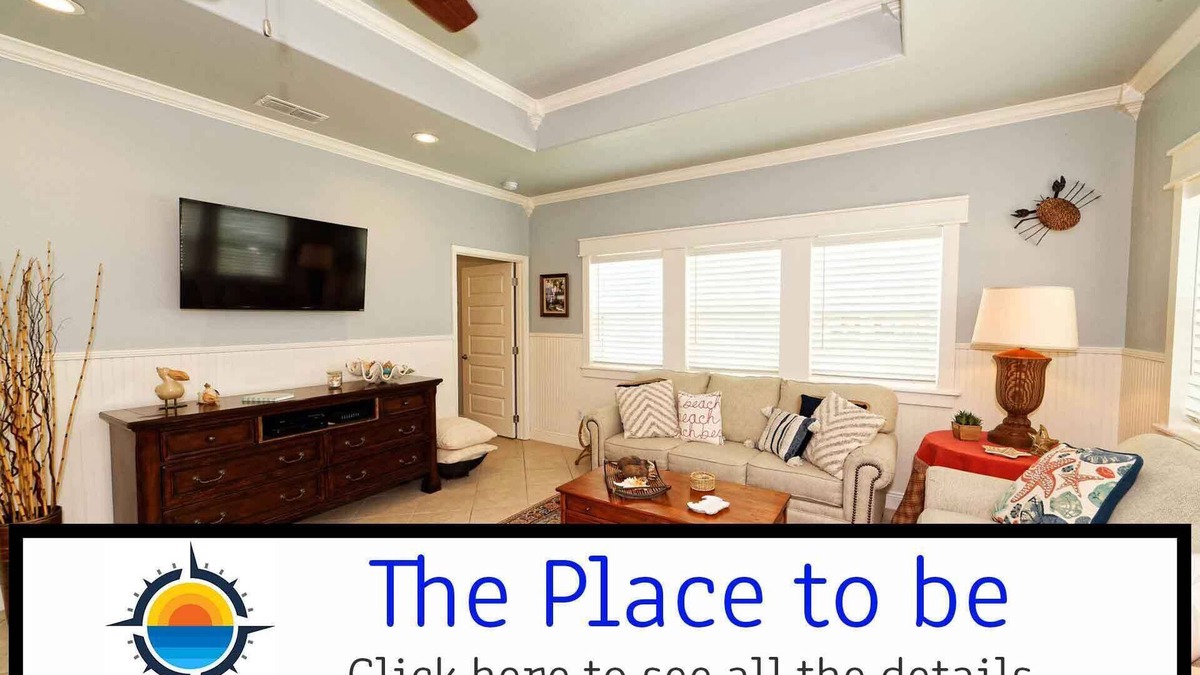 Safe Harbor House | MAN CAVE GARAGE ! Great for 2 couples or a small family. Ground Floor. Shared Pool. King bed