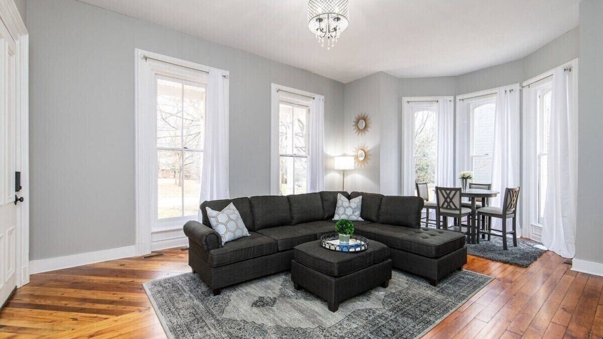 Georgetown Condo | Man O'War @ The HoM/KY Horse Park 11min/Ark 30min/Walk to Georgetown College