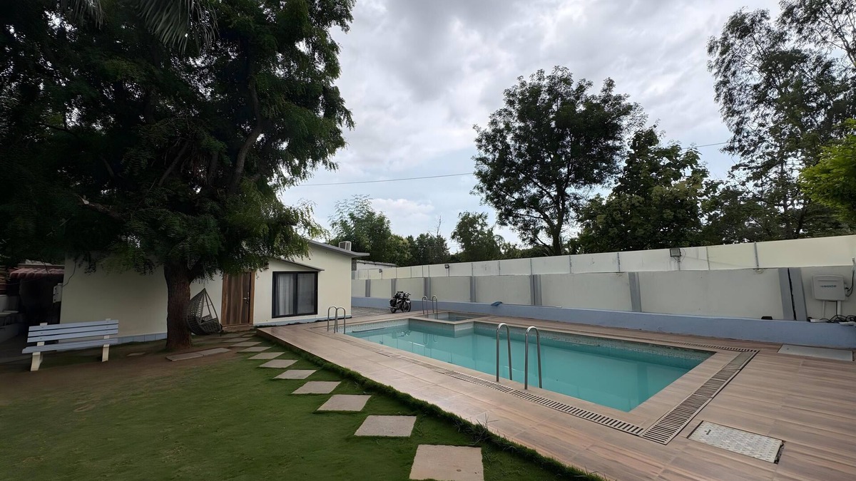 Hyderabad Other | Manasara | 2BR Private Pool Cottage by Homeyhuts