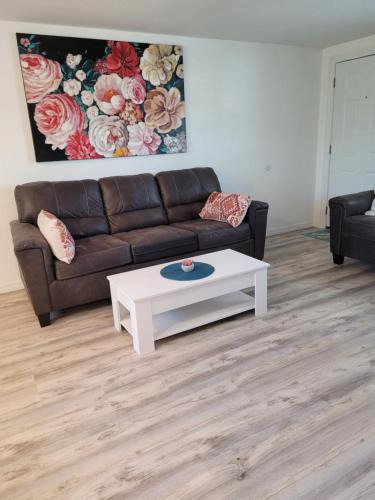 Englewood Apartment | Manasota Delux Villas #6