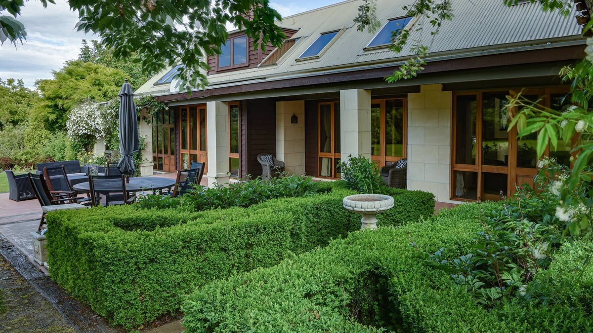 Lower Shotover House | Manata Homestead