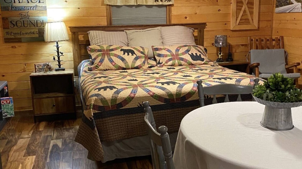 Goose Rock Cabin | Manchester's Mountain of Rest