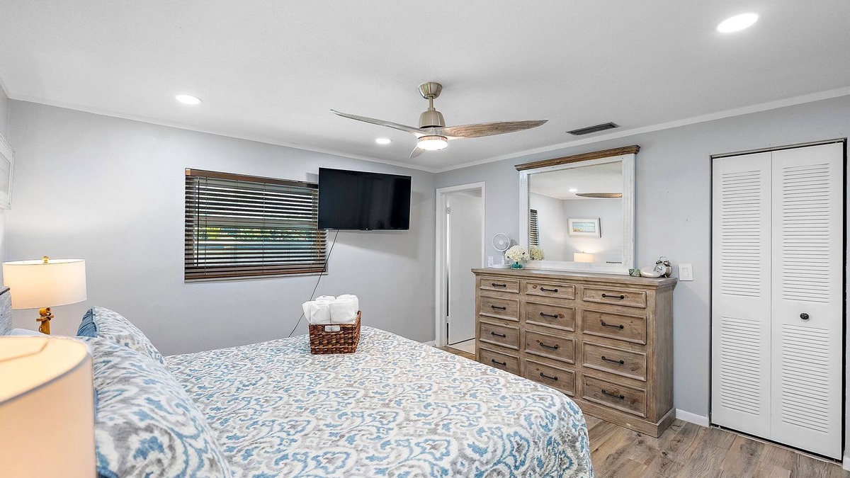 Walsingham House | Mango Oasis, 9 minutes to beach, Pool, 2 Covered Patios, 2 wood burning grills