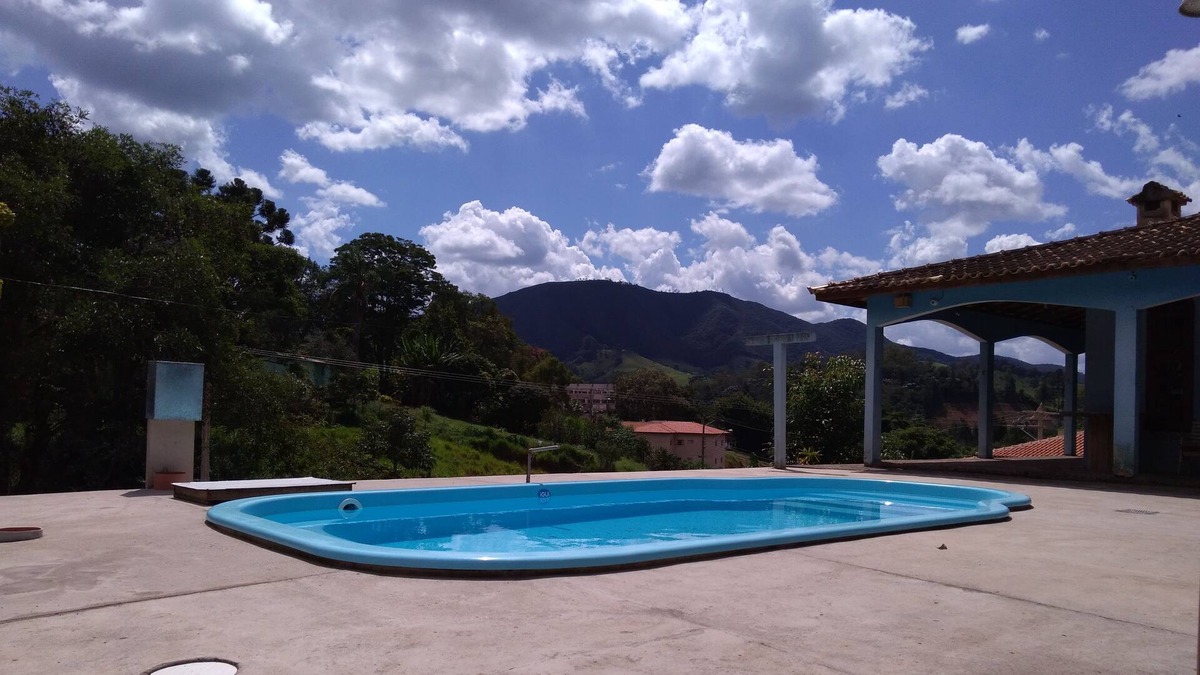 Aguas de Lindoia House | Manhani farm. Nature, tranquility, security and peace. wahts.
